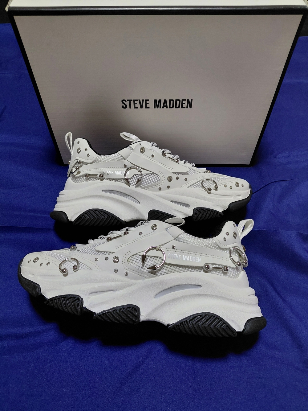 Steve Madden Possessuon-P Chunky Studded Women's Sneakers - Picture 5 of 13
